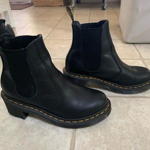 Dr. Martens size 6 women’s black booties